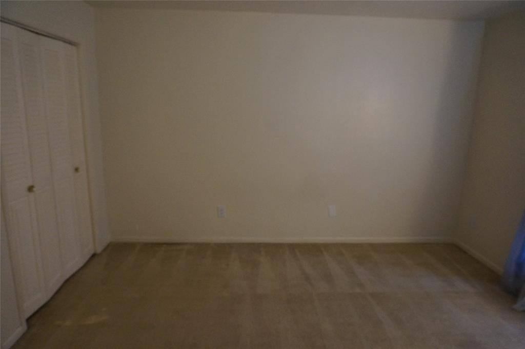 Photo #11: 4475511 Listing 