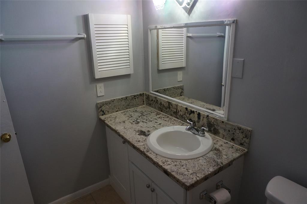 Photo #11: 9677005 Listing 