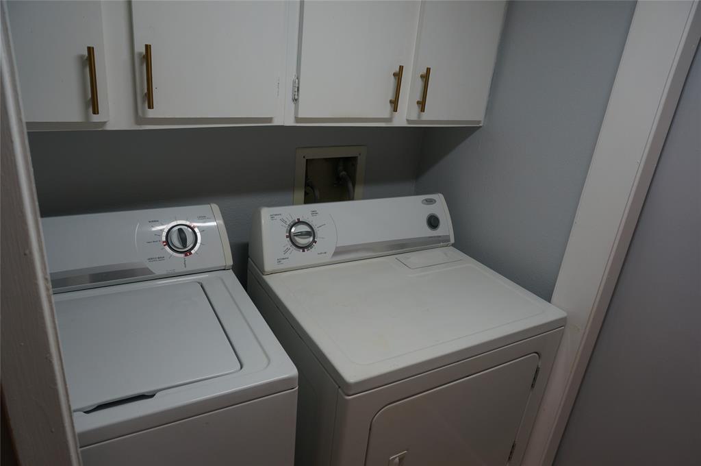 Photo #7: 9677005 Listing 