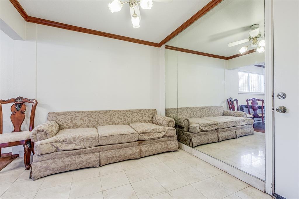 Photo #8: 68242935 Listing 