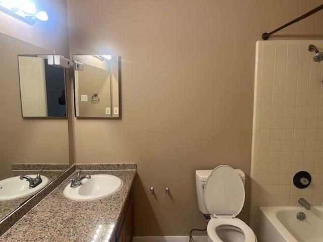 Photo #8: 4454185 Listing 