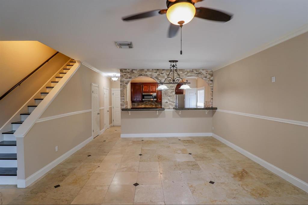 Photo #8: 41183158 Listing 