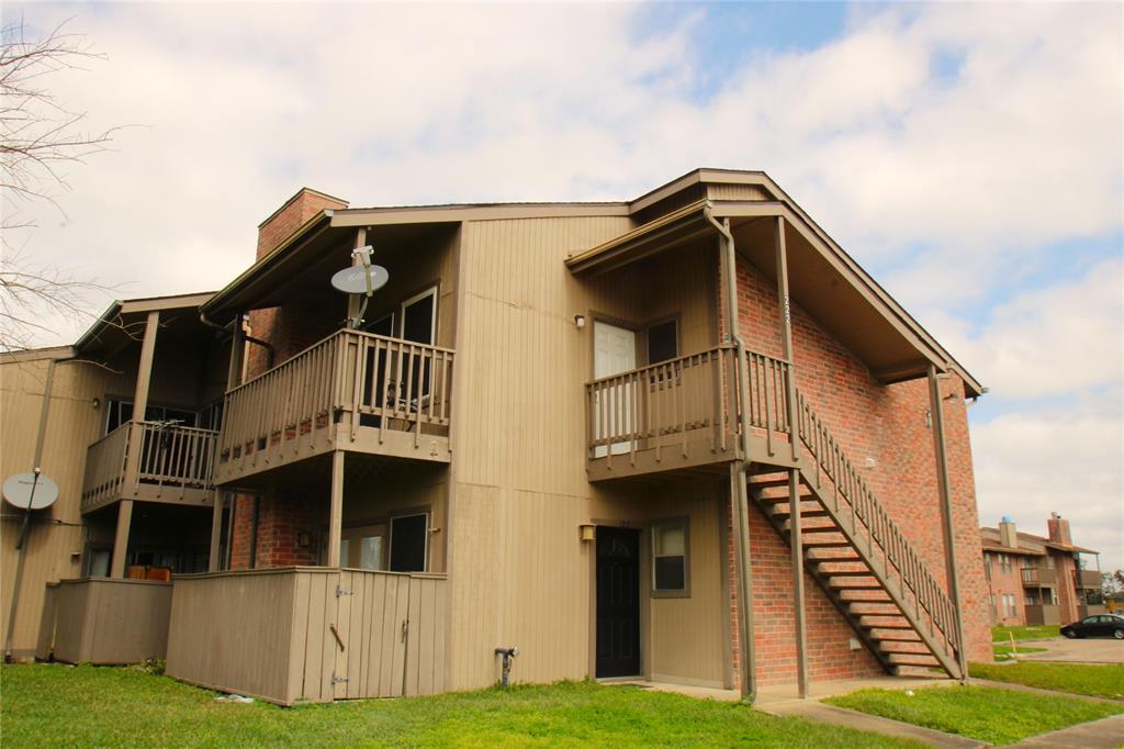listing main picture