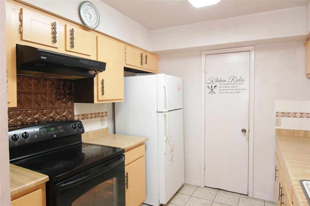 Photo #12: 47678399 Listing 