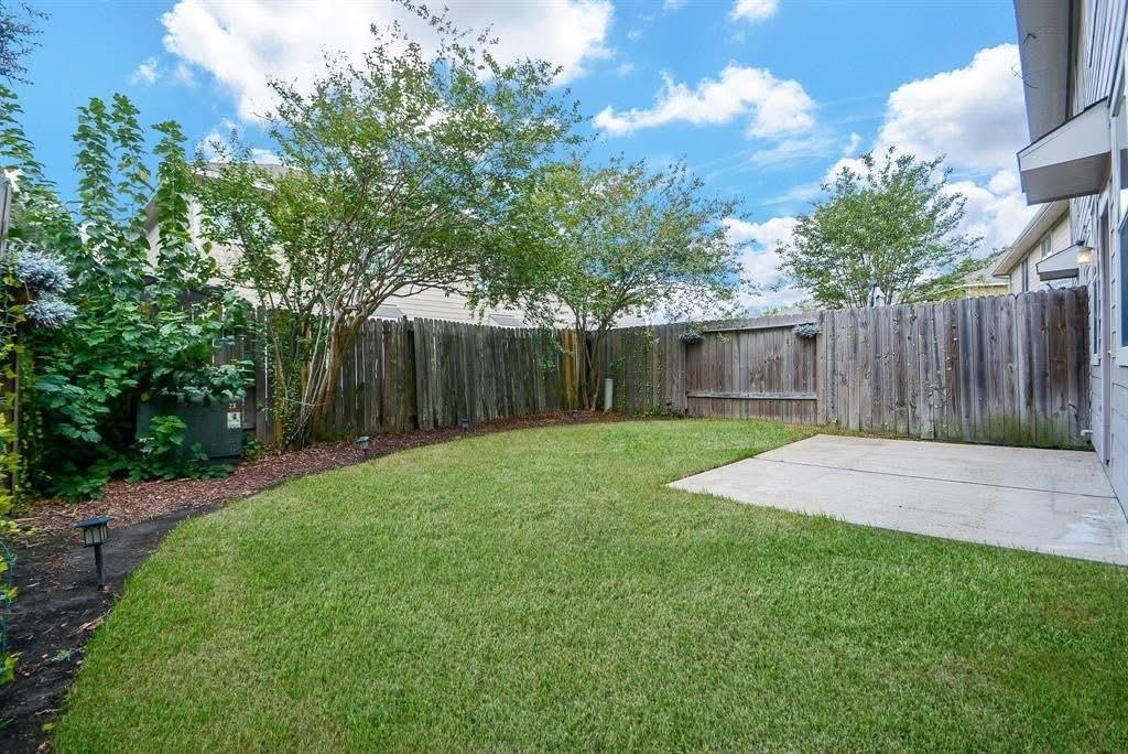 3002 Loganberry Park Lane Lane 2811