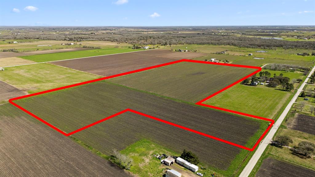 35.4 acres of East Bernard prairie land! Great place for your dream home, run some cattle and enjoy the beautiful prairie sunsets! Just 3 miles from East Bernard ISD, 10-15 minutes to 59, I10, Fulshear and close to Katy. Call for more details today!