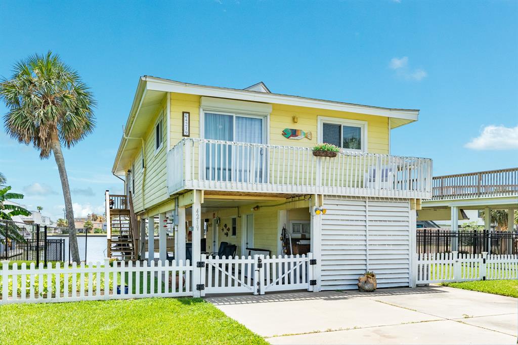 4219 Bayside Way 