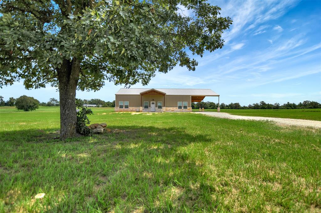 Look no further for your very own piece of Heaven. Located halfway between Houston & Dallas this brand new 2100sqft, 3 bedroom, 2 bath, ranch style home on 6 acres is everything you have been looking for with no expense spared. This beauty features Granite Countertops throughout the entire home and a walk-in pantry reflecting every chefs dream. Outside you will find 1700sqft of covered patio with ceiling fans to keep you cool during Texas summers while you gaze upon your very own 1 acre pond. The highly desirable gated community of Three Lakes Ranch boasts three sparkling lakes, a private lake park with a fishing dock and a pavilion and is located within 15 minutes of downtown Centerville, TX.