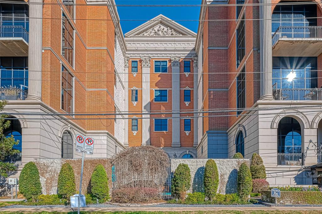 309 1025 S Shepherd Dr Unit 309