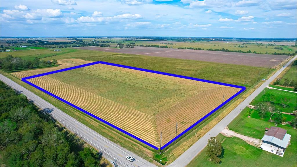 Here's your chance to own your own homestead! 14.25 +/- acres being sold out of a 28.5807 acre tract with approximately 1,000' of road frontage on FM 1236 and 600' of road frontage on Hurta Rd. No restrictions.