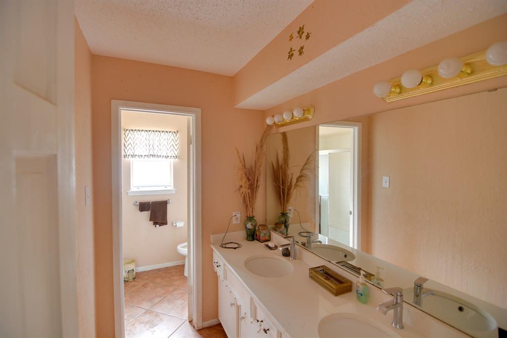 604 Fairway Drive