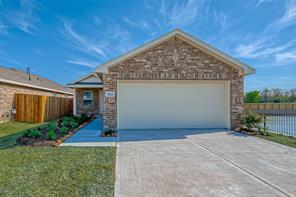 100 Austin, Angleton, TX, 77515