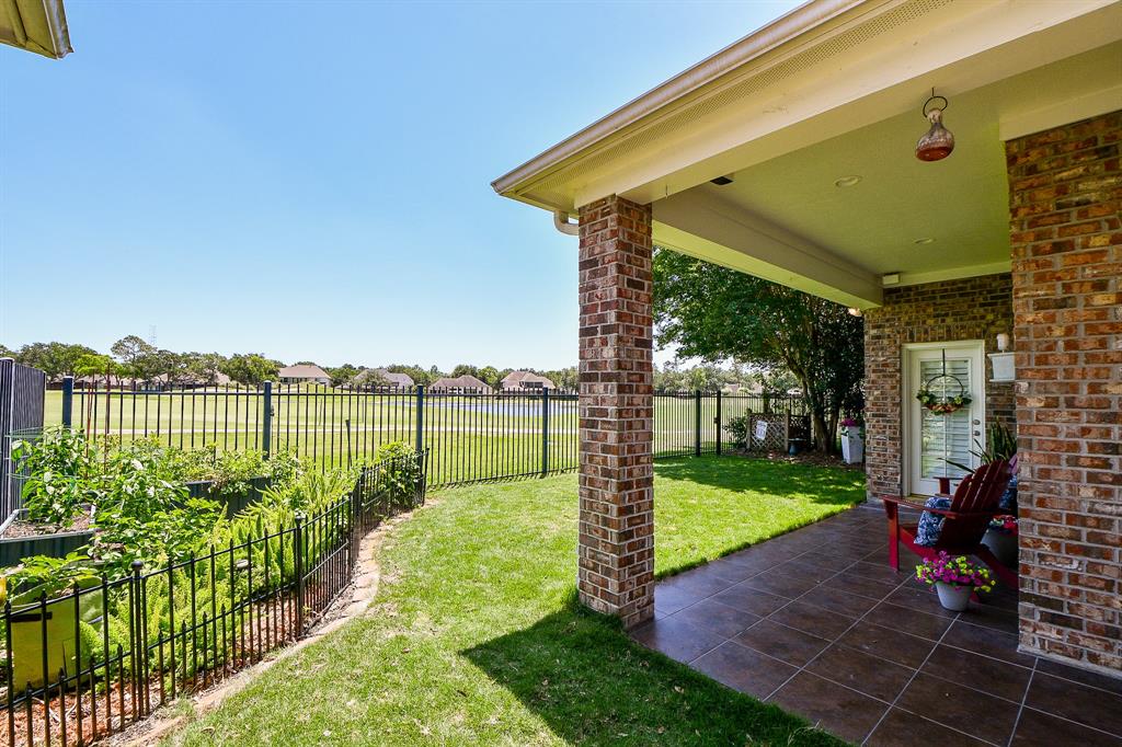 1403 Caravelle Ct