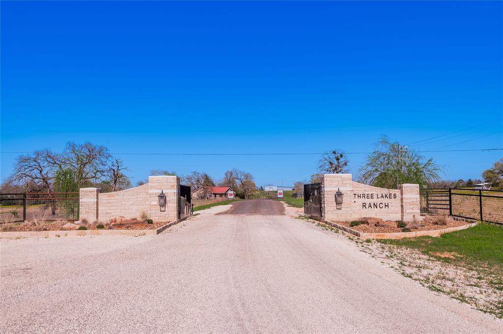 6+/-/- acres in the serene Three Lakes Ranch community offer tranquility with 3 lakes, parks, and a boat dock. Paved roads wind through this private oasis conveniently nestled between Houston and Dallas. Escape to this beautiful ranch community surrounded by natural beauty and close to several attractions.