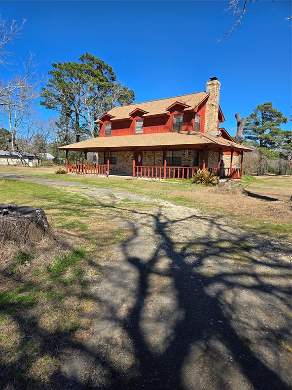 629 N Leona Boulevard Leona, Texas Beautiful country setting in the town of Leona, just a couple of miles from the Historical Leona Country Store and
steakhouse. Paved Highway and close to Post Office and Downtown Centerville with plenty of shopping. 2 Story
Rustic style home with workshop and garage. Inviting fireplace and open dining room. Bring your horse and animals unrestricted.