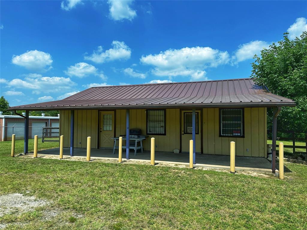 13199 Hwy 3 South Normangee, Texas Prime Real Estate – Property Near Hilltop Lakes | Normangee, TX
Now available: a rare opportunity to own 1 acre of prime property in the heart of Leon County, located just outside Normangee, Texas, adjacent to the hidden gem that is Hilltop Lakes—a thriving community known for its resort-style amenities and year-round activity.
This high-performing investment property includes:
• 32 Dry Storage Units – Currently 95% occupied, these units provide steady, dependable cash flow, with room for potential rent increases or expansion.
• Two Office Buildings – Ideal for leasing, operating a business, or converting into additional rental spaces. Both are well-maintained and versatile.
• RV/Boat Storage Carport – A covered storage area perfectly suited to meet the rising demand for recreational vehicle and watercraft storage in the area.