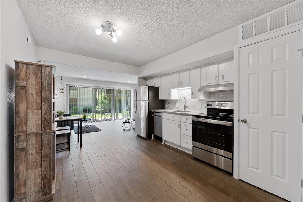 415D 12900 Walden Rd 415D