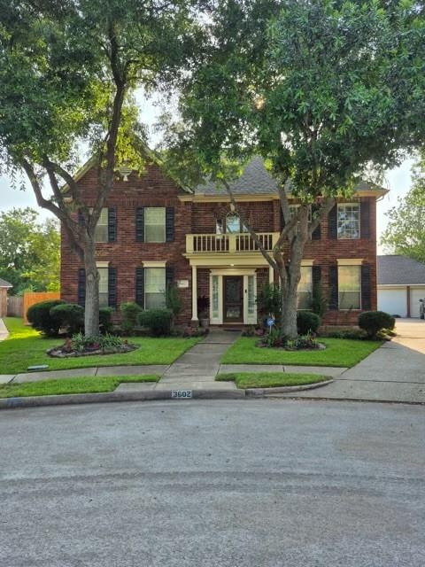 3602 Garrettsville Drive Pearland, Texas Located in the highly sought-after Silverlake community and just a short walk to Silverlake Park and lake area. This stunning two-story home offers 4 bedrooms, 2.5 baths, & a 3-car garage on a huge lot with a private heated with plantation shutters. Updates include a new roof (2022) & new flooring throughout (2024). The kitchen features refinished cabinets, granite countertops, updated fixtures, an oversized island, great counter space, & a large walk-in pantry. The kitchen opens to the breakfast area & a spacious living room with fireplace & plantation shutters. The grand entrance has a large foyer area that welcomes you with a flex room that can serve as a game room, study or den and a formal dining room on the opposite side. Upstairs, the oversized primary suite offers an sitting extra area—perfect for a study, nursery, or fitness space—a spacious bath w/ separate tub & shower. Enjoy your oversized relaxing backyard with a large patio & private pool perfect for hosting parties.