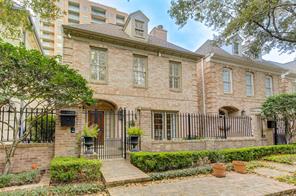 2310 Briarglen, Houston, TX 77027