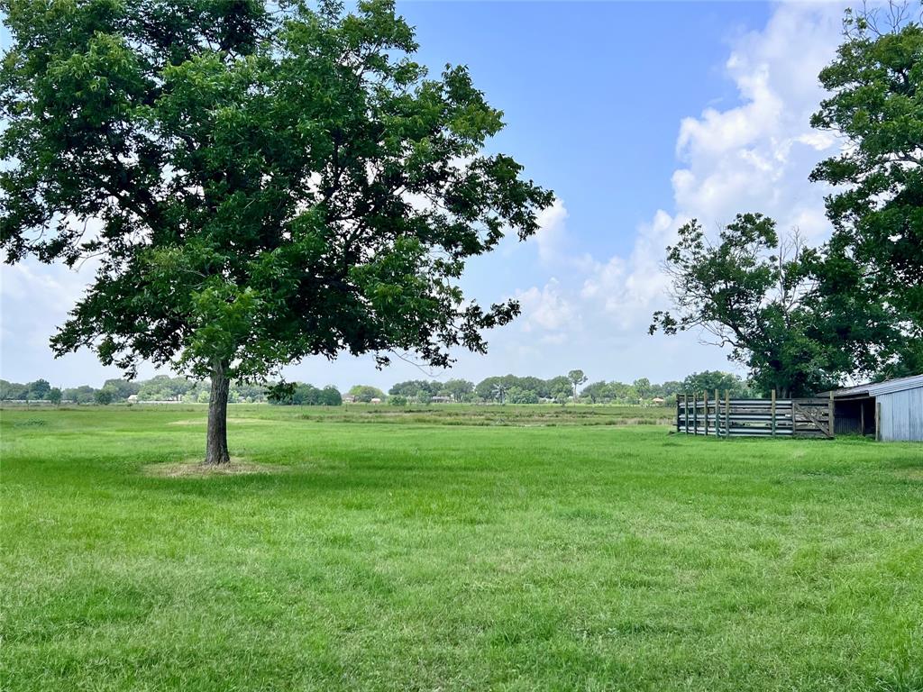 Spacious 10-acre property with a 3 bed, 2.5 bath home perfect for peaceful country living! Enjoy wide open spaces, room for animals or hobbies, and beautiful views. Plenty of potential for farming, recreation, or building your dream retreat. A rare find with this much land and privacy!