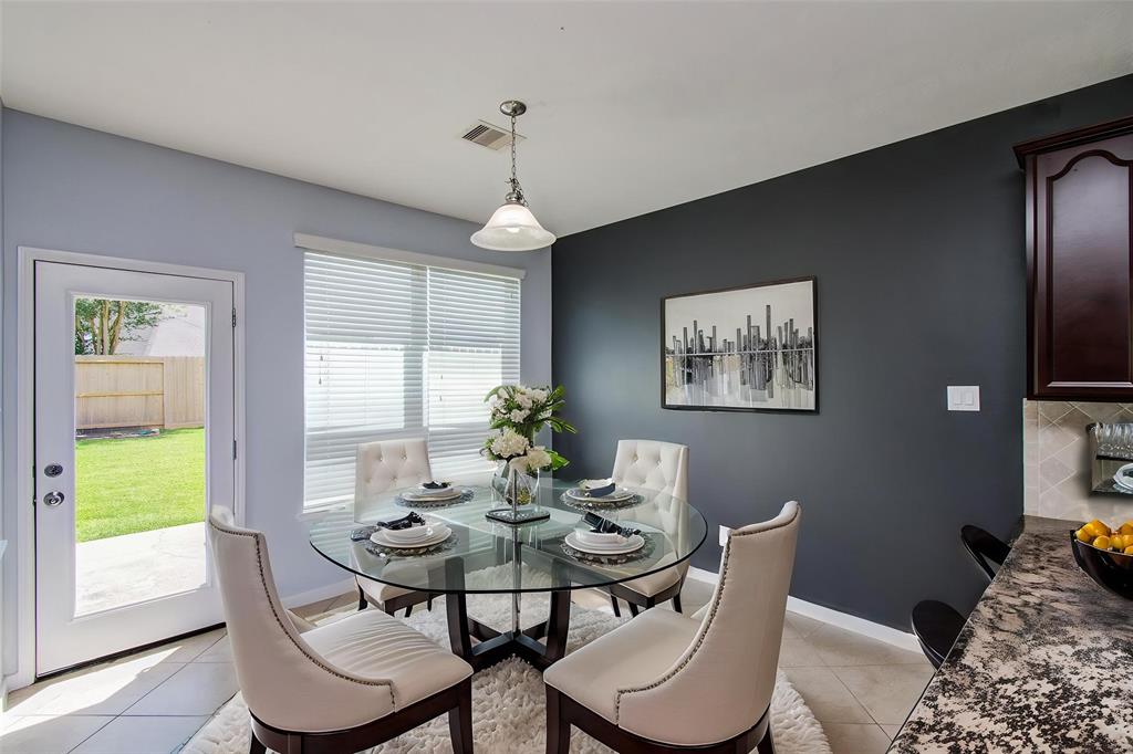 Breakfast nook