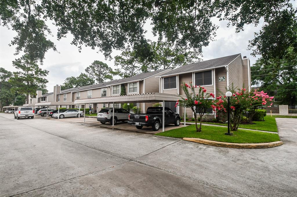 211 14911 Wunderlich Dr Unit 211