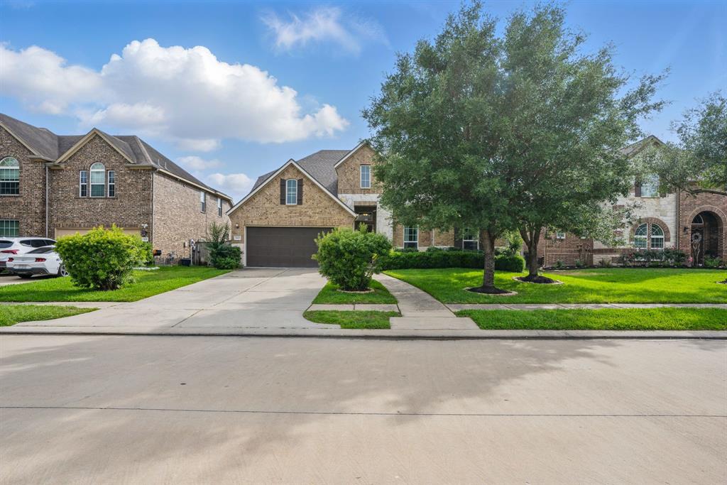 3422 Leaning Willow Dr NE  