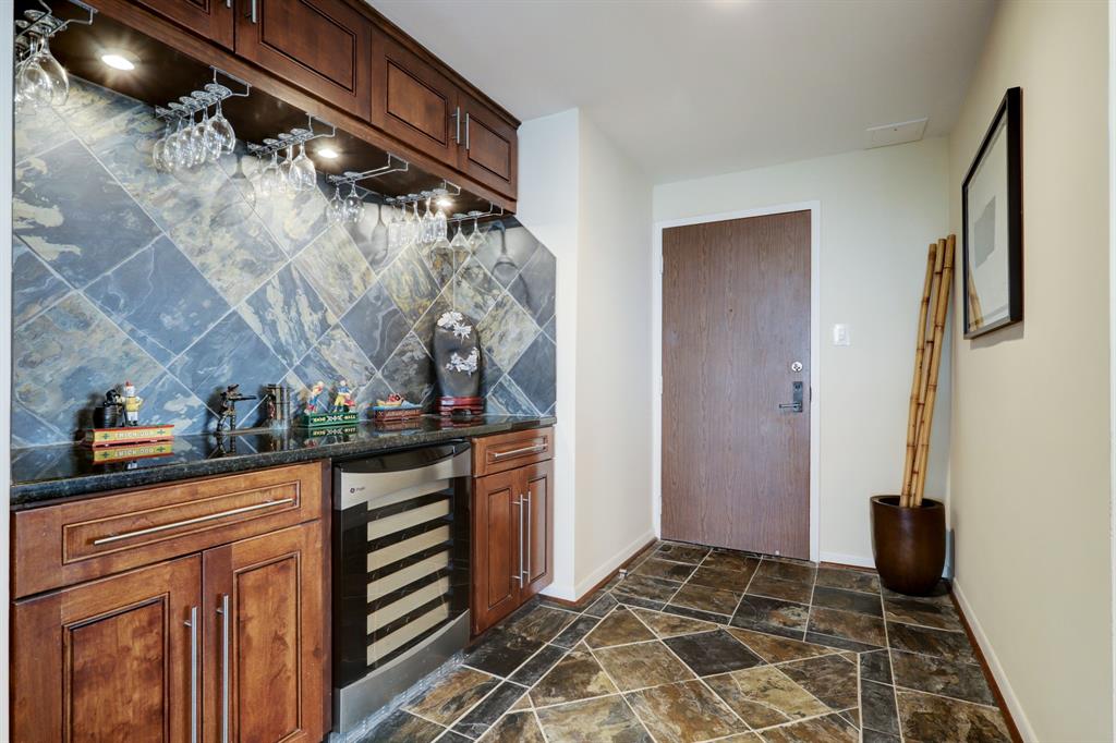 1405 49 Briar Hollow Ln Unit 1405