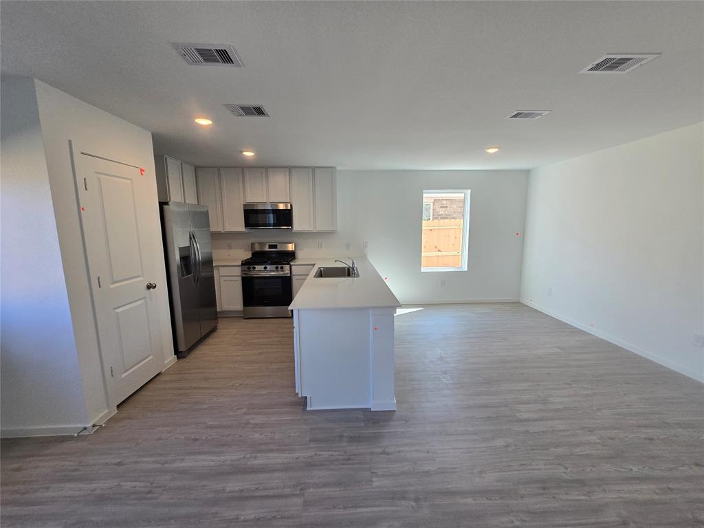 2410 Jasper Breeze Dr