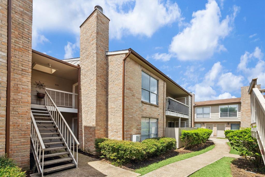 235 2100 Wilcrest Dr Unit 235