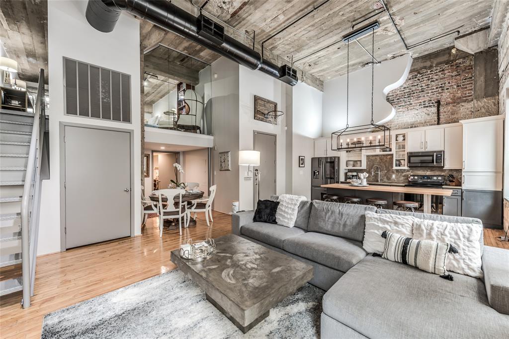 801 705 Main St Unit 801