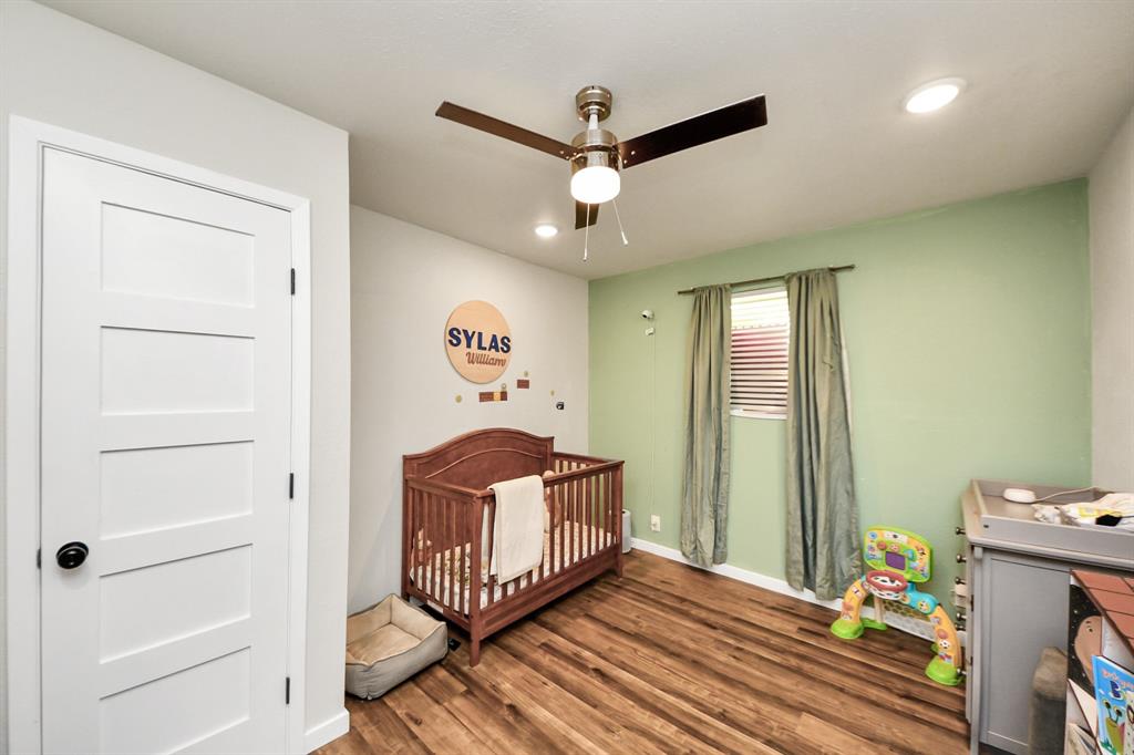 Perfectly sized for kids, guests, or a nursery—this secondary bedroom offers comfort and flexibility.