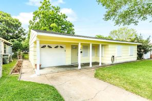 120 Bonita, Galveston, TX, 77550