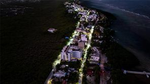 503 Carr. a Manzana 32 Lote 1 #503, Mahahual