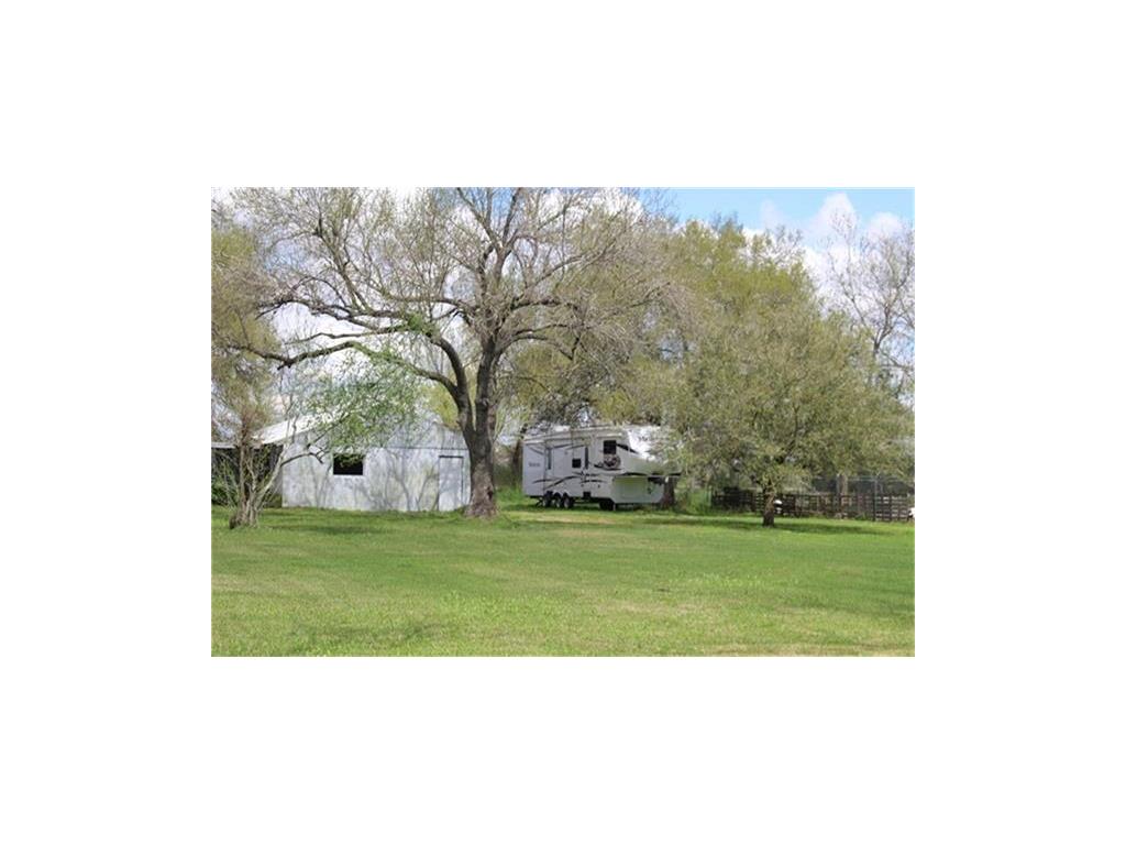 7411 1 Scott Avenue, Manvel, Texas 77578, 3 Bedrooms Bedrooms, 9 Rooms Rooms,2 BathroomsBathrooms,Country Homes/acreage,For Sale,Scott,44611554